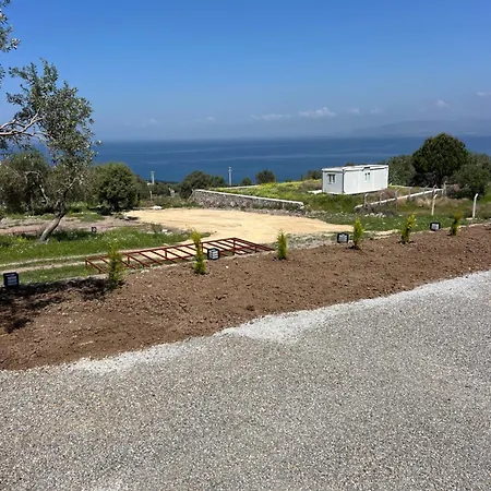 Vrasna Hotel *